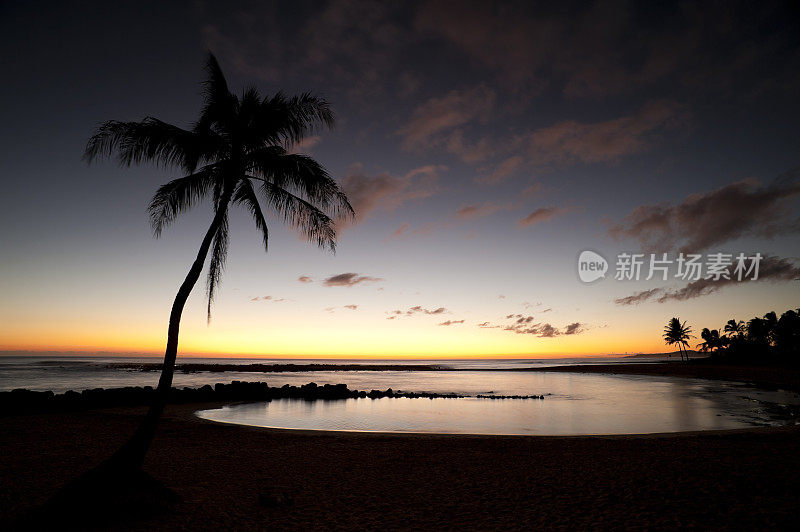 考艾岛日落海滩