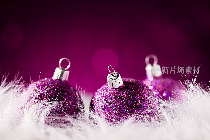 圣诞装饰物卡片照片紫色散景派对邀请散焦装饰