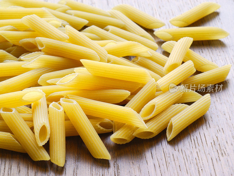 生食(Penne)