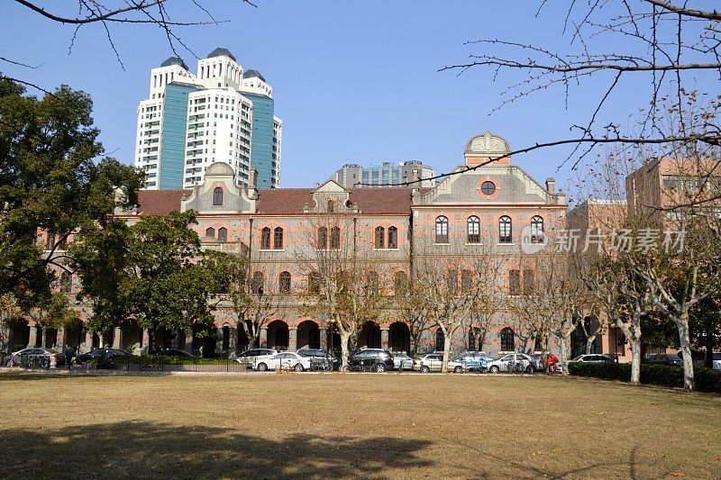 上海交通大学徐家汇校区