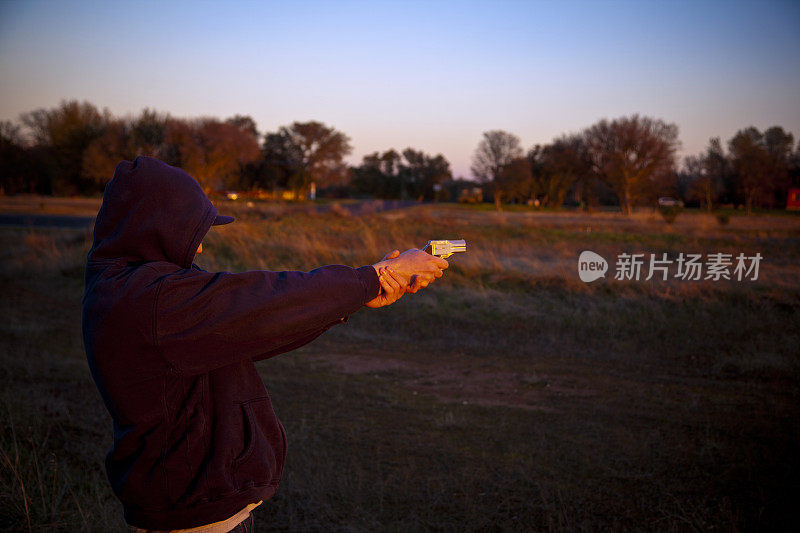 蒙面人射击小枪