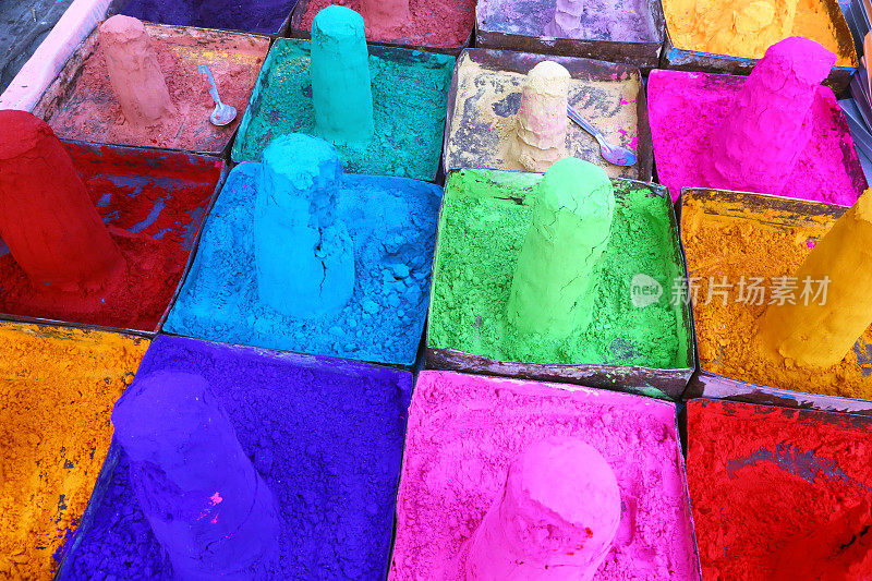 印度拉贾斯坦邦普什卡市的彩色粉末