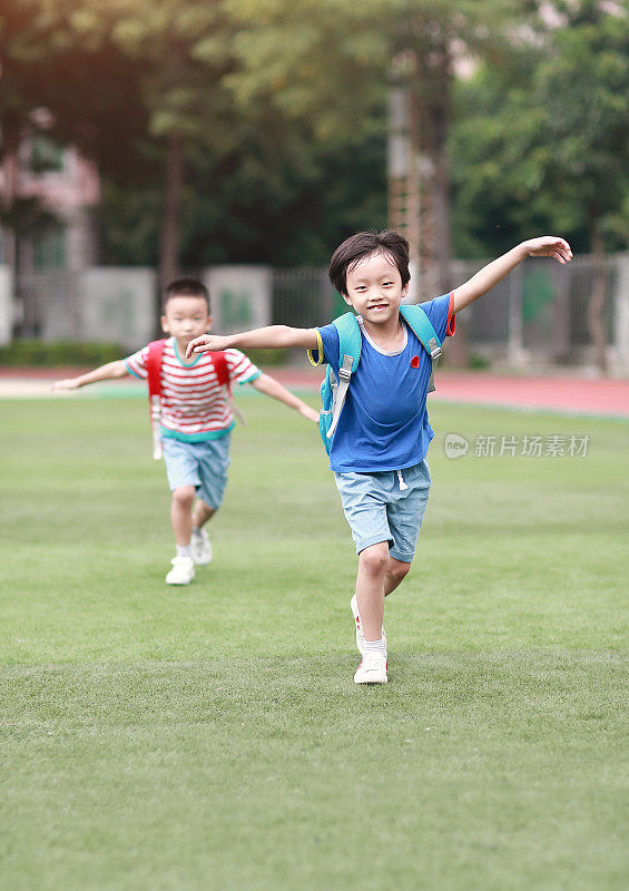 回到学校