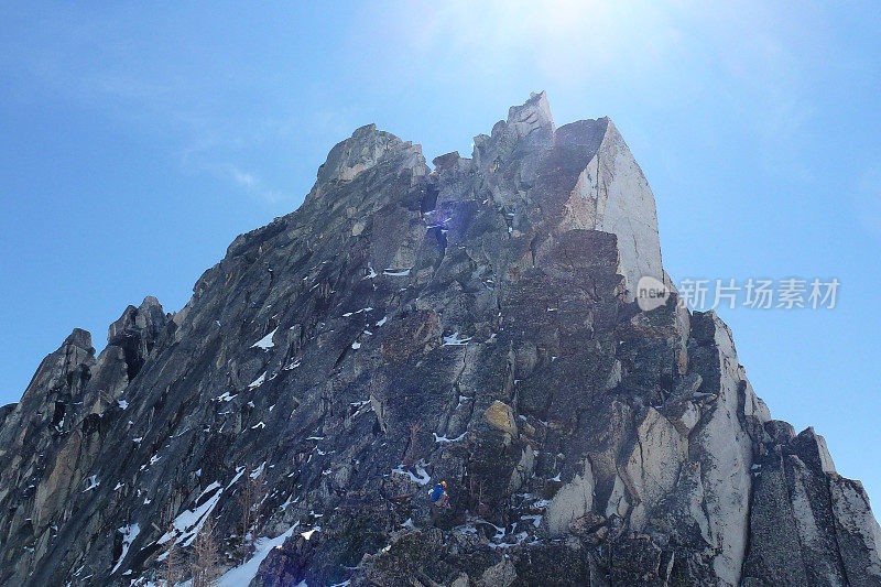 在莱文沃思，攀登普鲁士峰