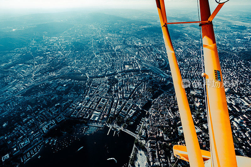 从空中俯瞰苏黎世市