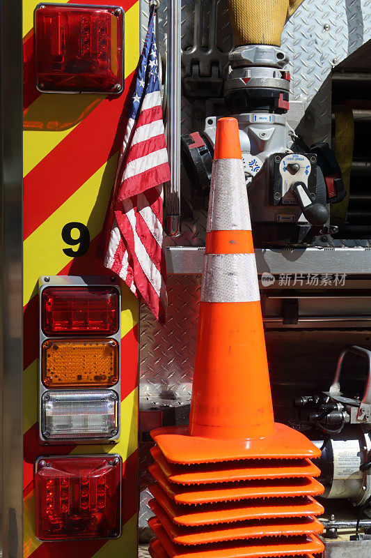 消防车设备尾灯锥形美国国旗