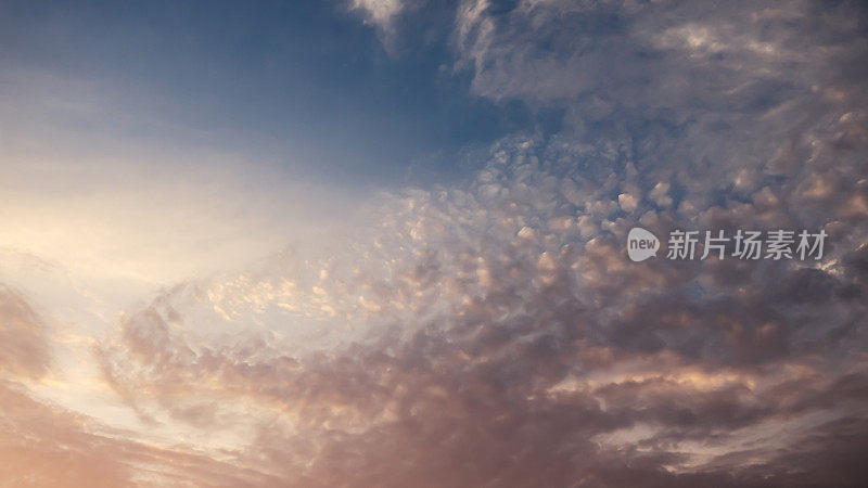 日落的天空背景