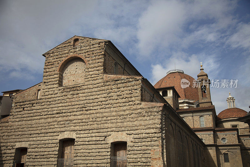 意大利佛罗伦萨的圣洛伦佐大教堂