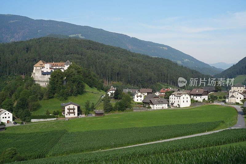 阿尔卑斯山全景