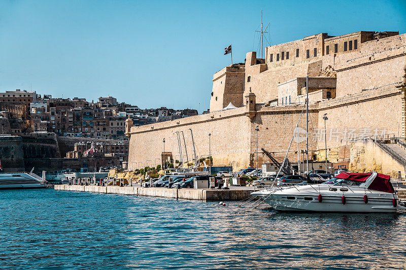 圣安吉洛堡位于马耳他的Birgu海滨
