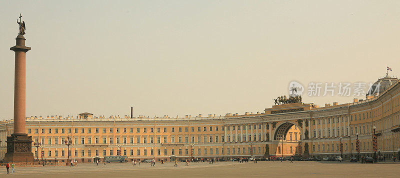 亚历山大圆柱在宫殿广场，圣彼得堡，俄罗斯