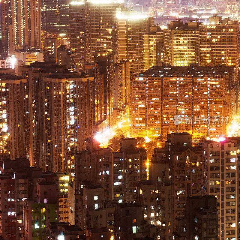 香港旺角摩天大楼的近景