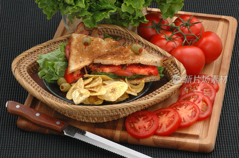 全麦熟食BLT