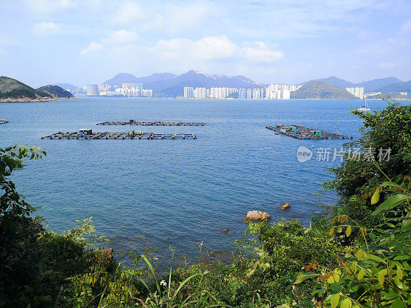 香港索罟湾湾的捕鱼平台