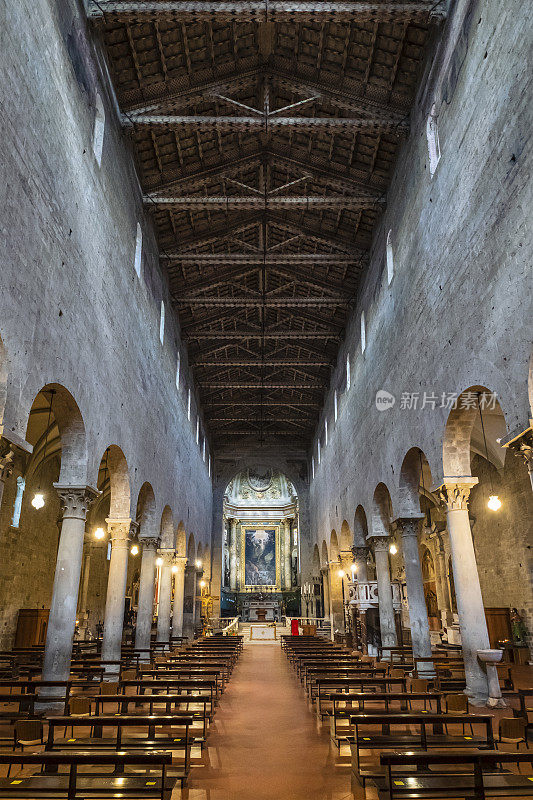 皮斯托亚大教堂(意大利托斯卡纳)