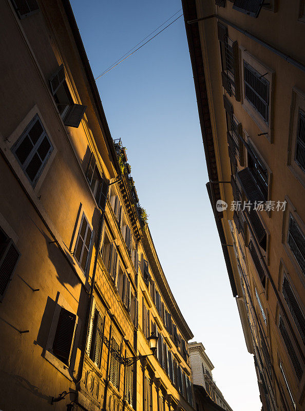 意大利罗马历史中心狭窄的小巷