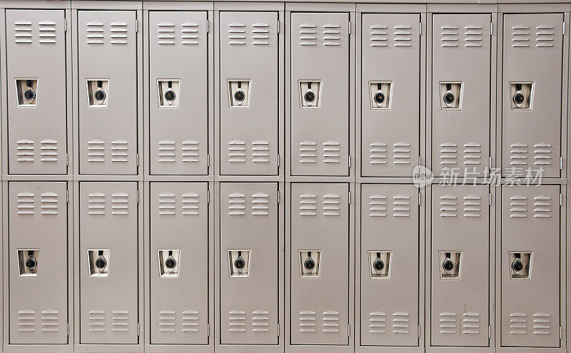 学校储物柜