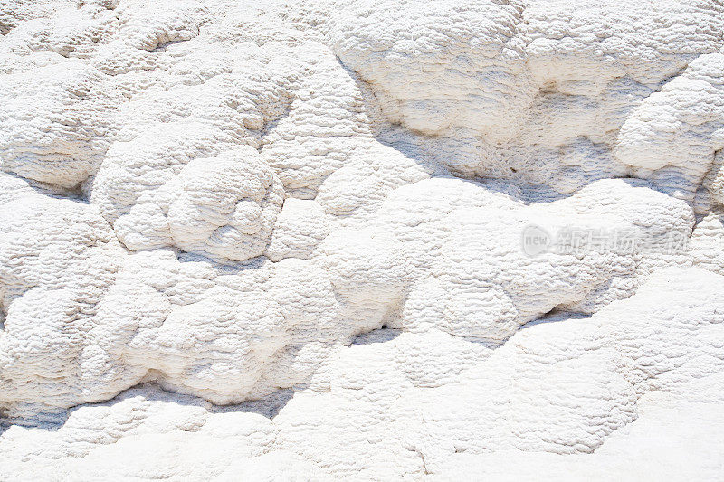Pamukkale的石灰华池的自然模式