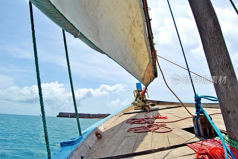 在莫三比克岛的海上航行