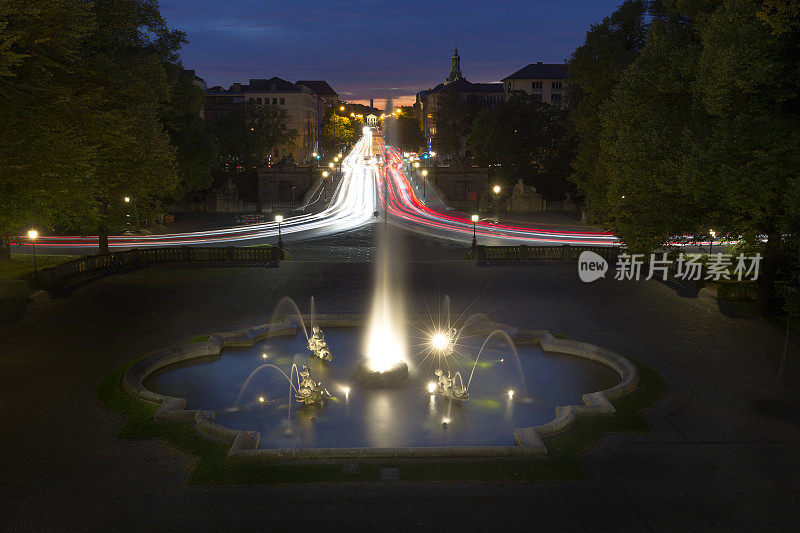德国慕尼黑的弗里登森格尔(天使)喷泉
