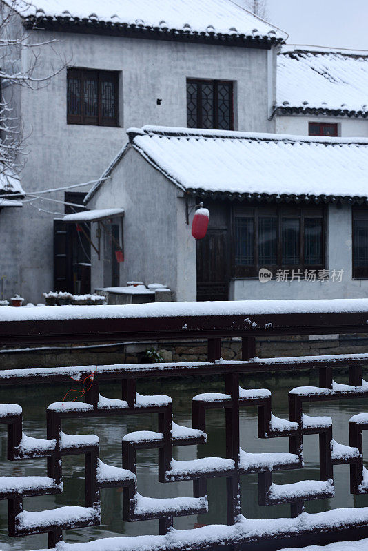 长江以南正在下雪