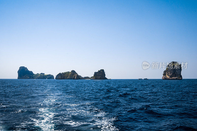 泰国甲米科哈群岛，石灰岩喀斯特热带岛屿天堂