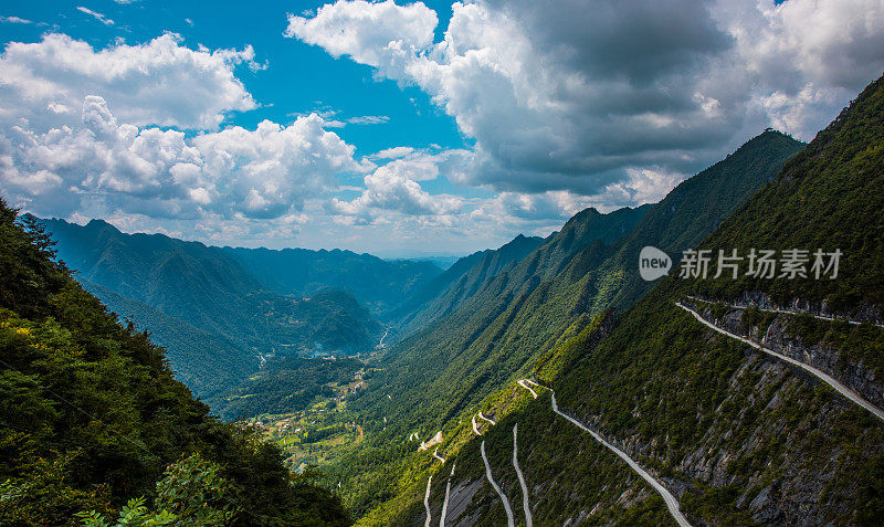 山区弯道