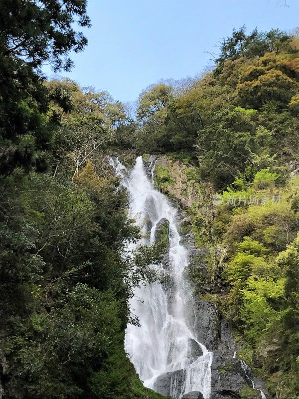 日本冈山Kanbanotaki(看板瀑布)(日本100佳瀑布)