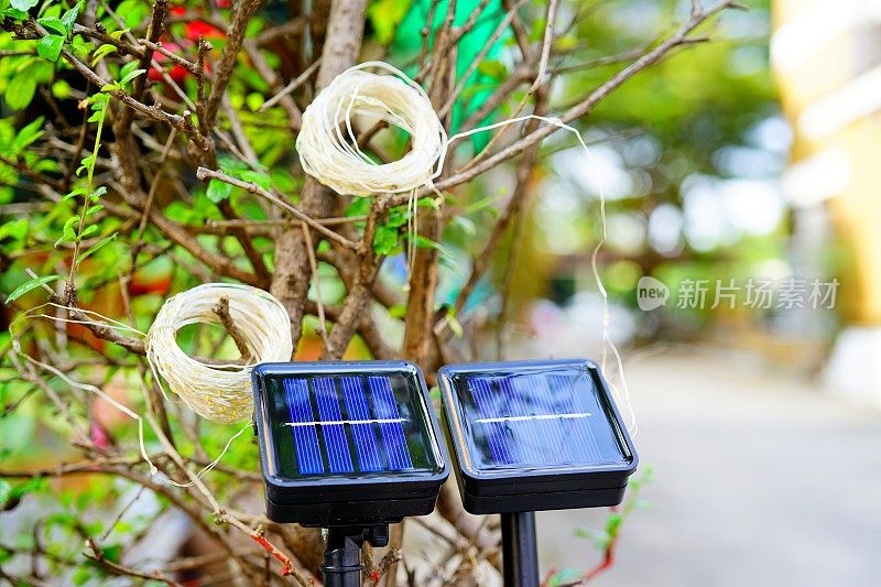 LED花园灯与太阳能电池板