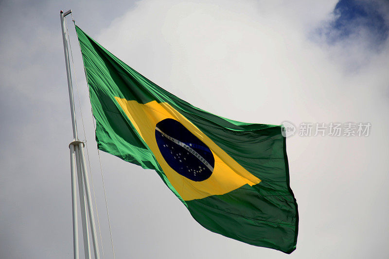 旗杆上插巴西国旗