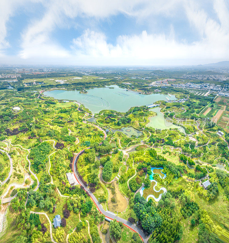 中国河北省石家庄市鹿泉区龙泉湖湿地航拍图