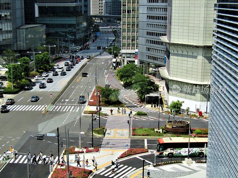 东京的广场和街道。