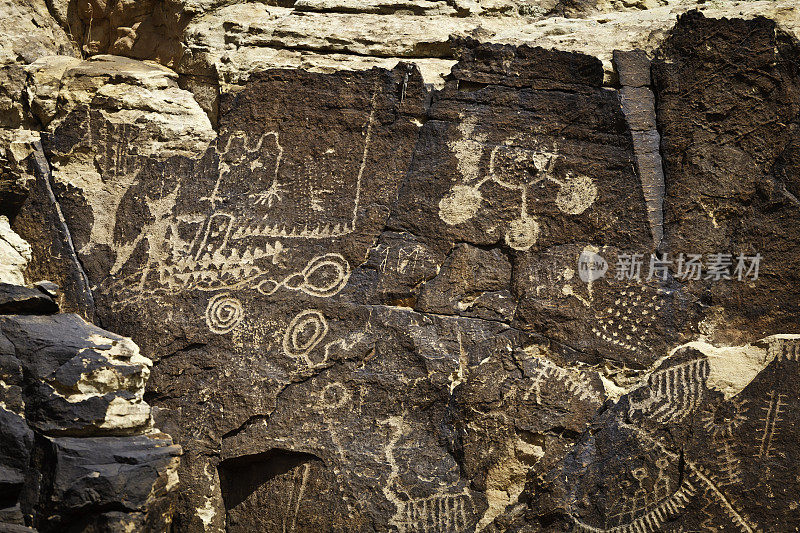 美国原住民岩石艺术