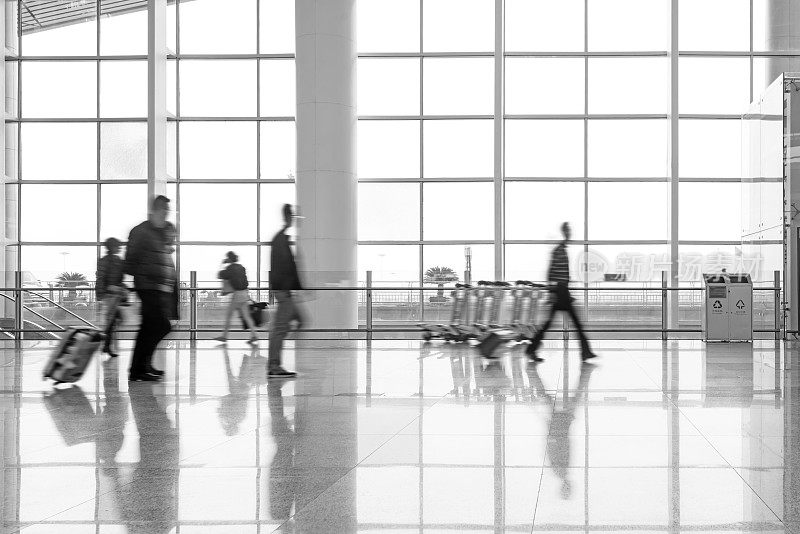 上海浦东机场的乘客