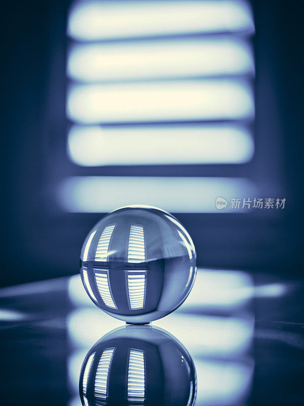 玻璃球球蓝色调