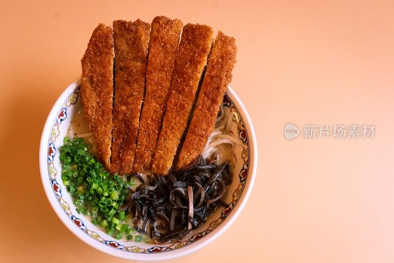 博多拉面在饶安