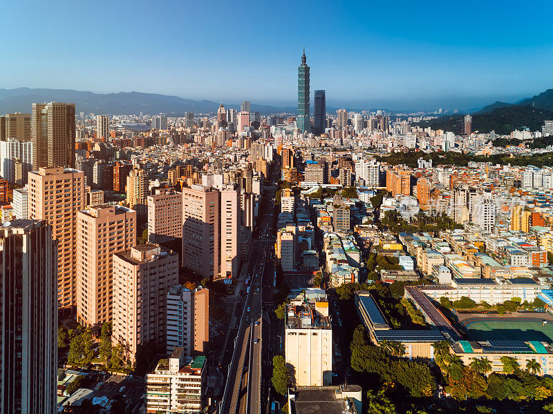 航拍台北中心城市景观，台湾