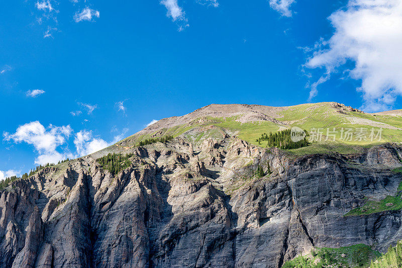 落基山脉美丽的山景