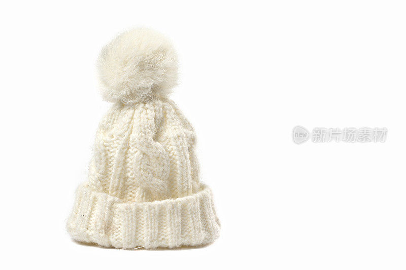 白色针织冬季帽子在白色的背景。