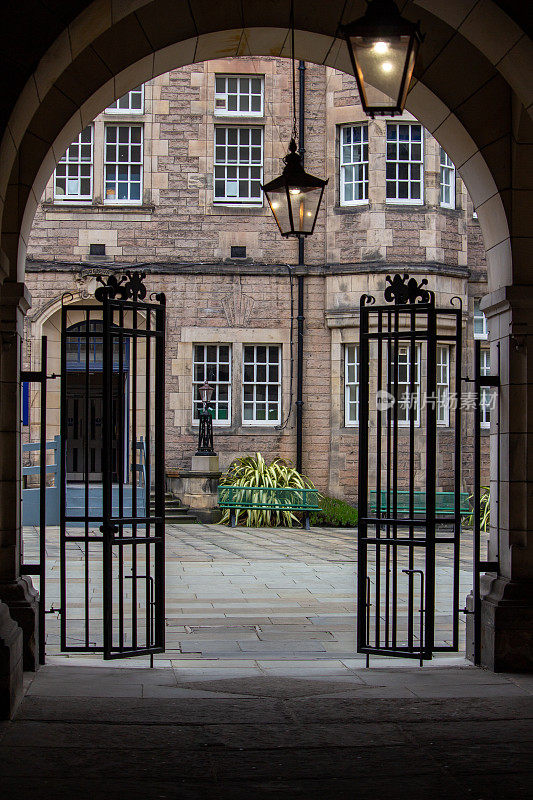 爱丁堡大学的马里之家