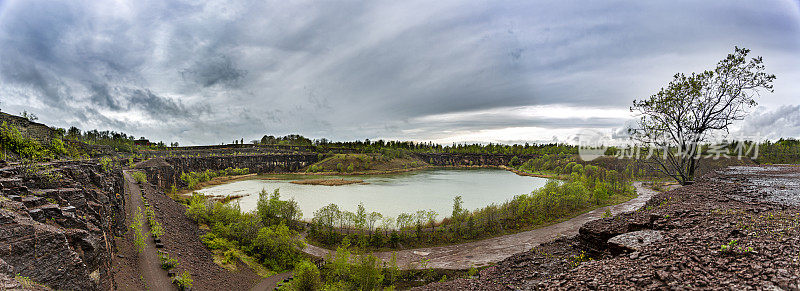 风景全景老采石场