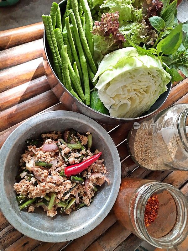 泰国香辣肉末沙拉-食品准备。