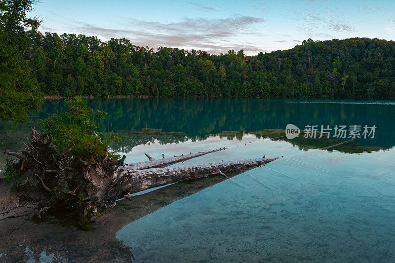 绿湖州立公园的步道