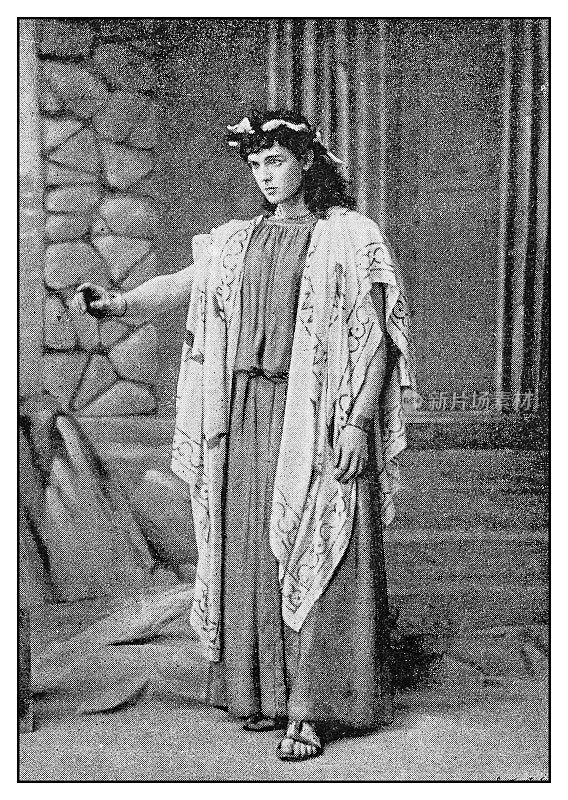 古董照片:“伊菲革尼亚在金牛座”戏剧