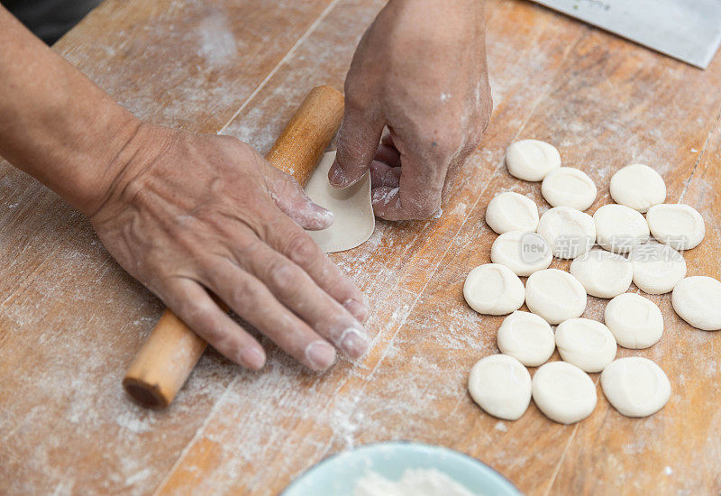 烹饪中国饺子(饺子)