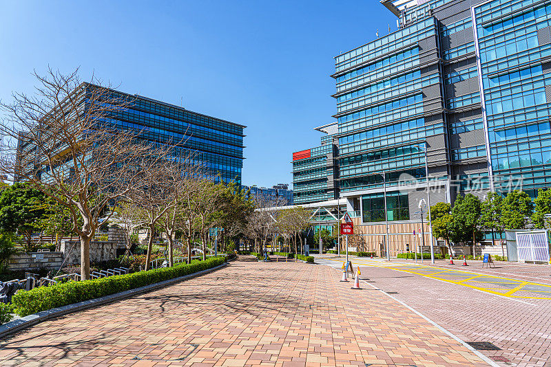 香港市中心空无一人的城市道路