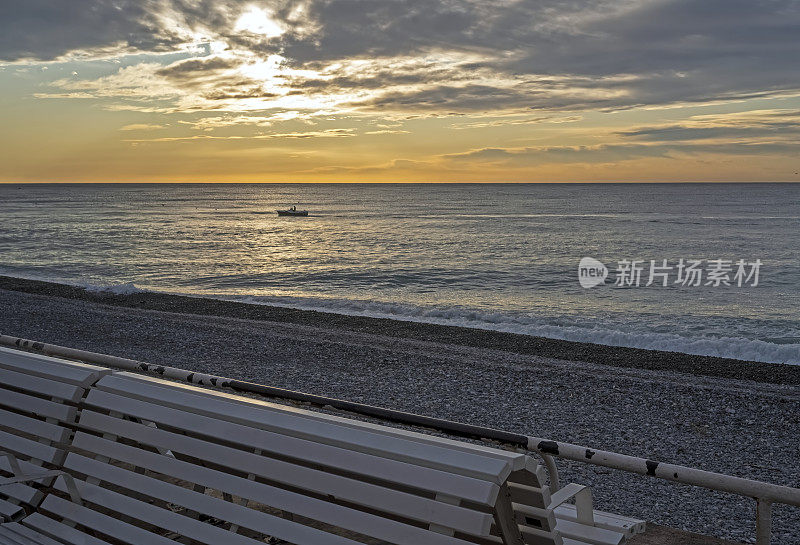 日落海景，尼斯，法国