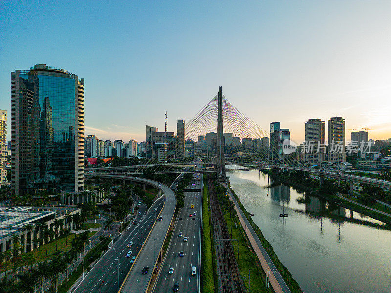 圣保罗的Berrini大道景观