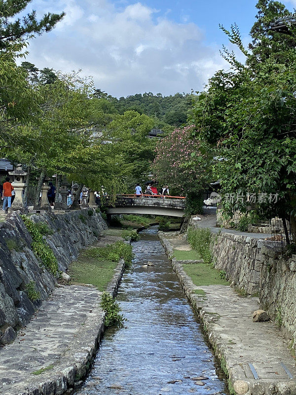 日本-严岛(宫岛)-老城和水道