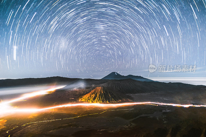 在印度尼西亚东爪哇岛的bromo火山的星迹